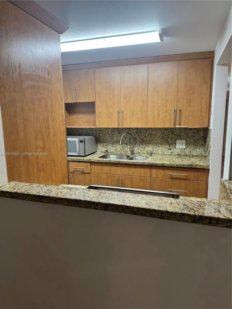 200 SW 132nd Way, Unit 207L, Pembroke Pines, FL 33027 Photo