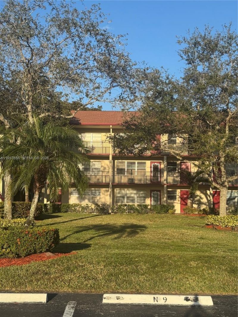 200 SW 132nd Way, Unit 207L, Pembroke Pines, FL 33027 Photo