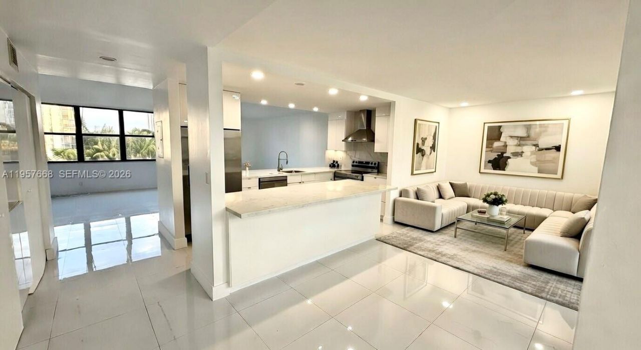 20441 NE 30th Ave, Unit 412-9, Aventura, FL 33180 Photo