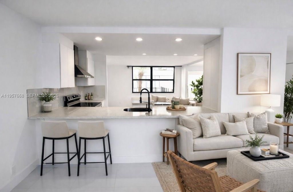 20441 NE 30th Ave, Unit 412-9, Aventura, FL 33180 Photo