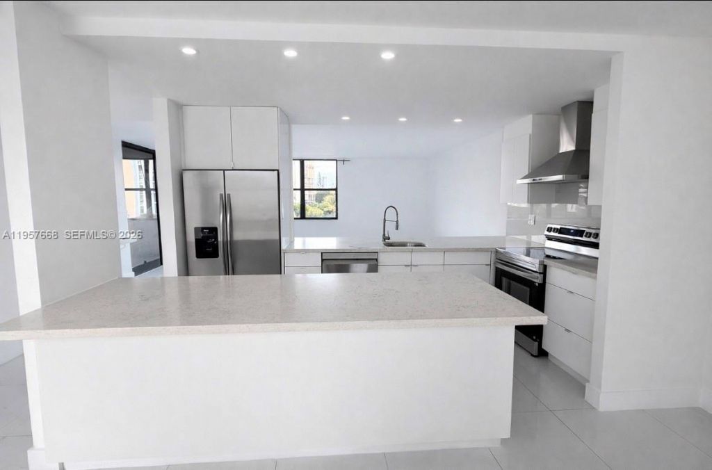 20441 NE 30th Ave, Unit 412-9, Aventura, FL 33180 Photo