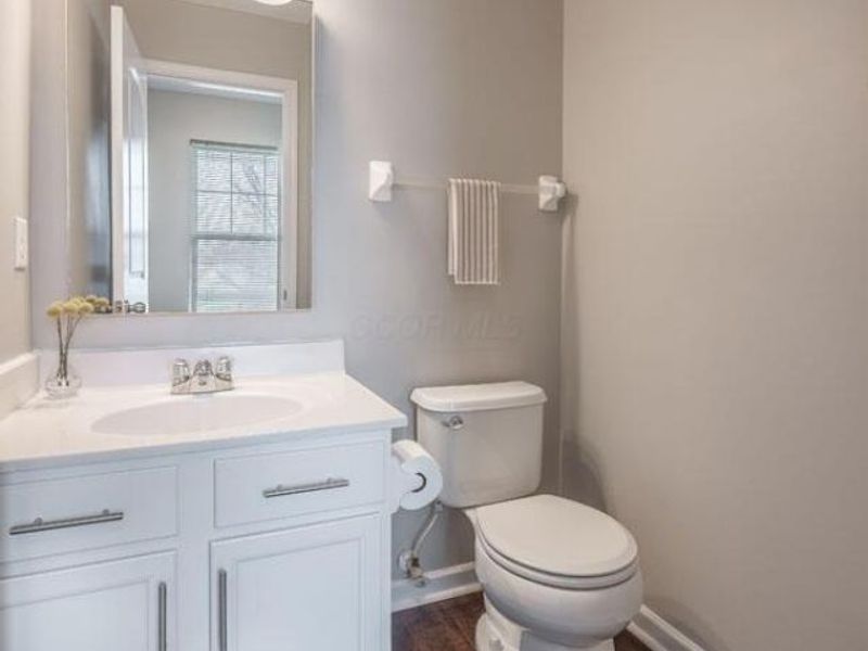 8714 Prairie Frost Lane, Lewis Center, OH 43035 Photo 16