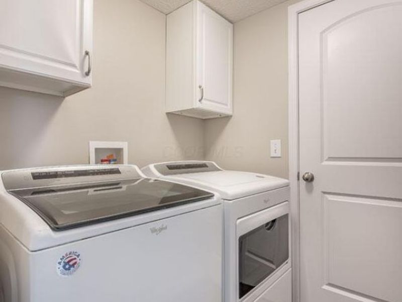 8714 Prairie Frost Lane, Lewis Center, OH 43035 Photo 17