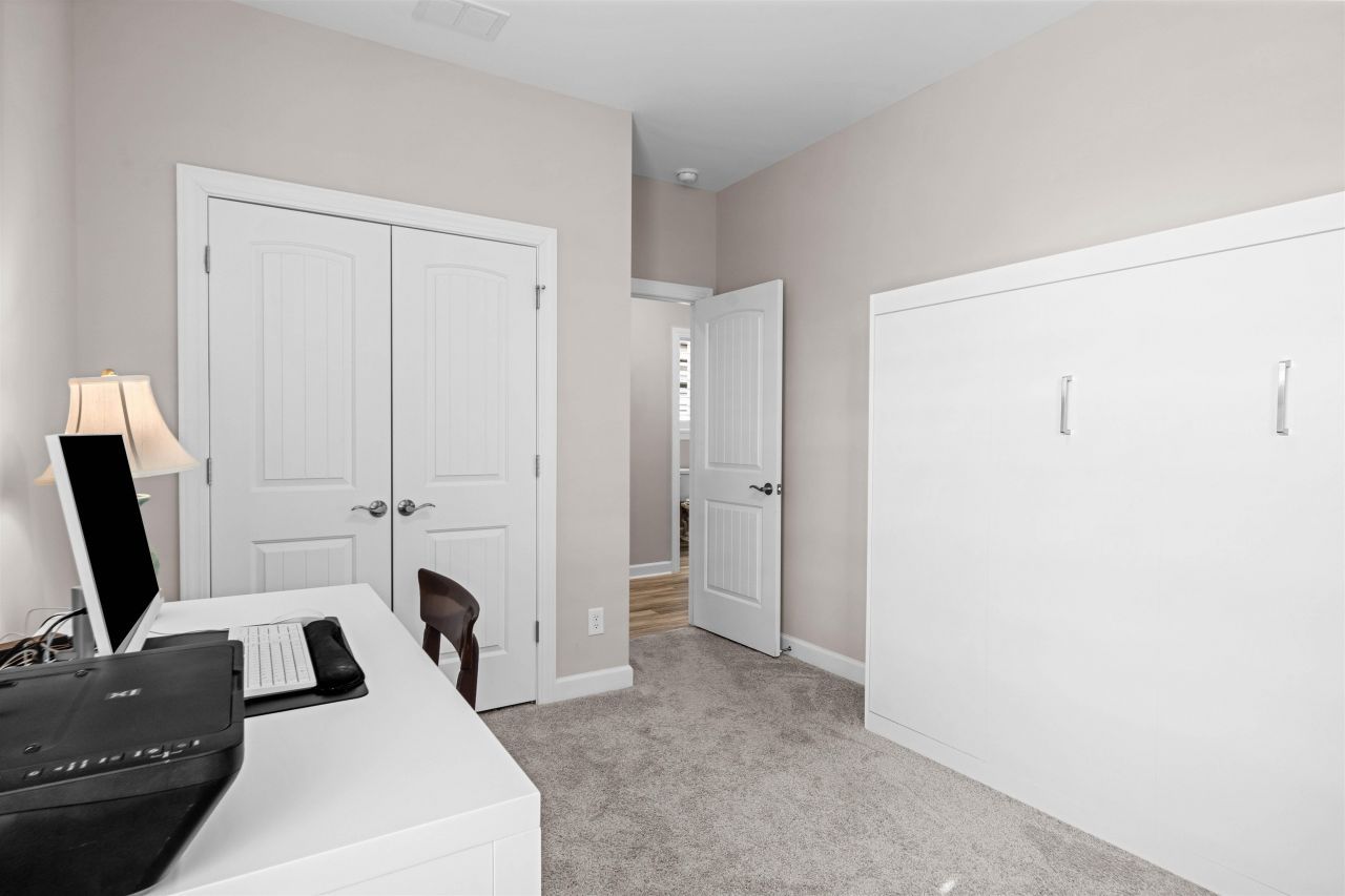 1011 Cascade Loop Photo 21