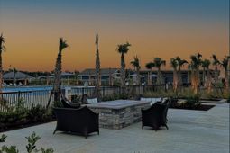 1011 Cascade Loop photo 4