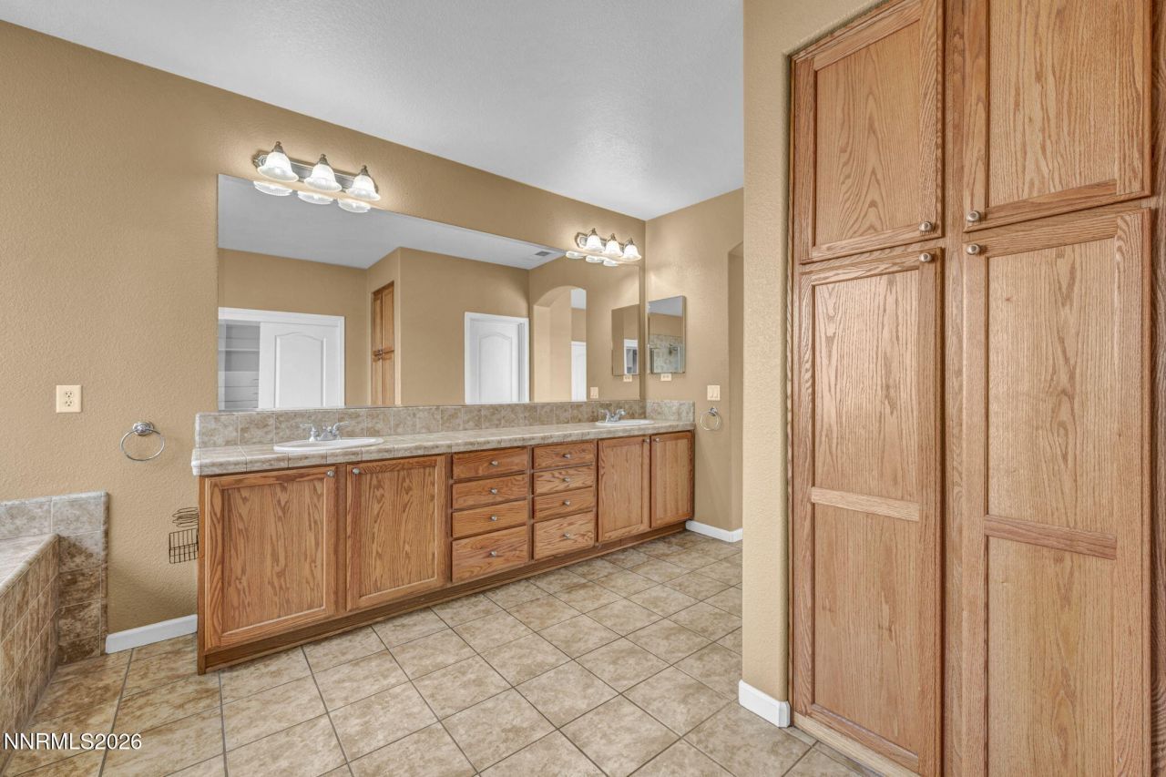 475 Parade Drive, Reno, NV 89521 Photo