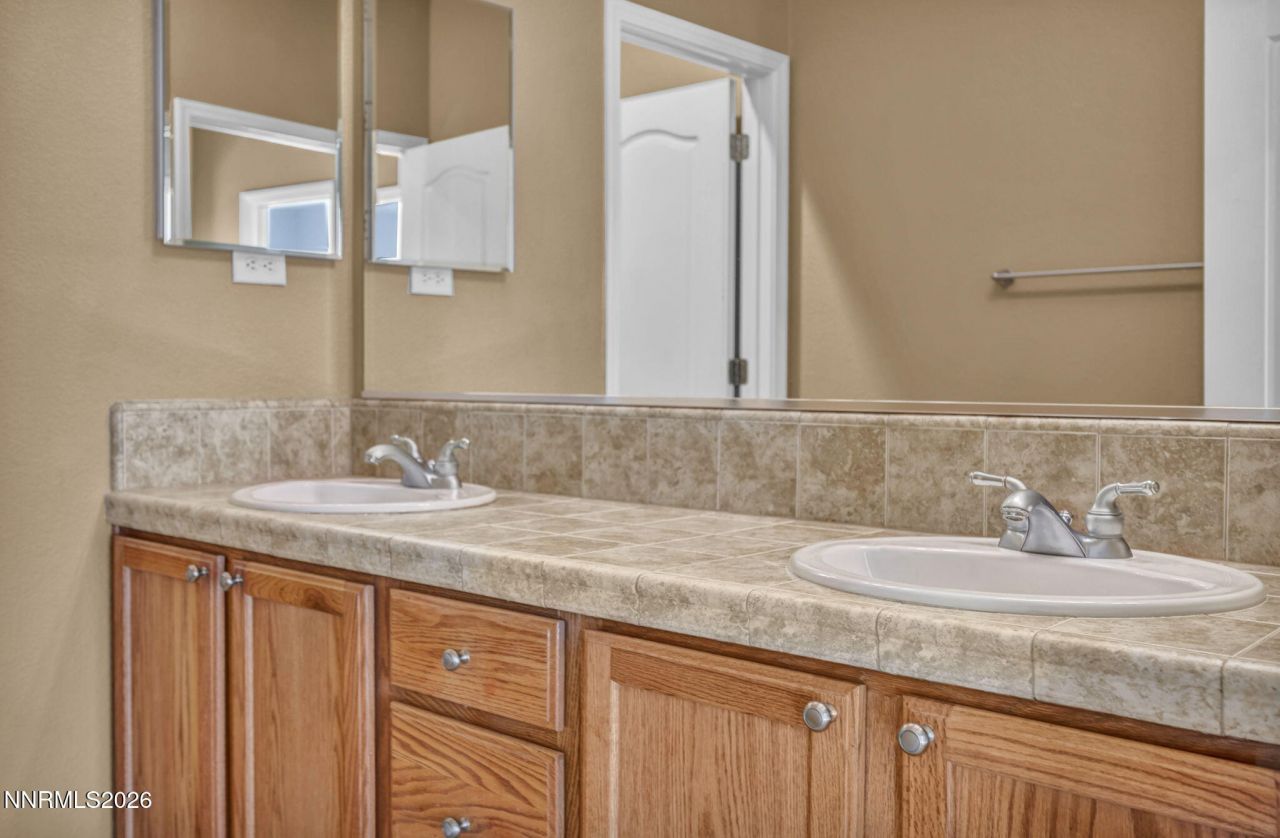 475 Parade Drive, Reno, NV 89521 Photo