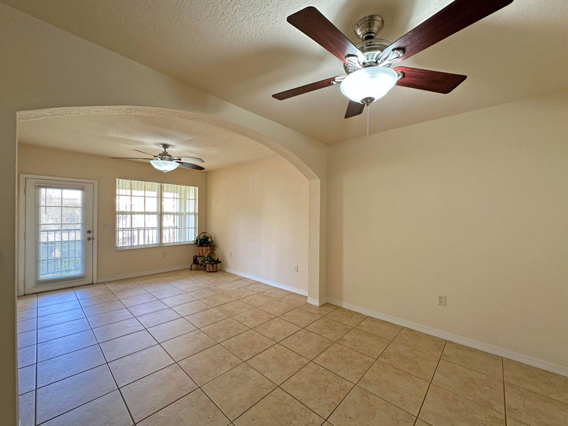 154 SW Peacock Boulevard, Unit 28-205, Port Saint Lucie, FL 34986 Photo