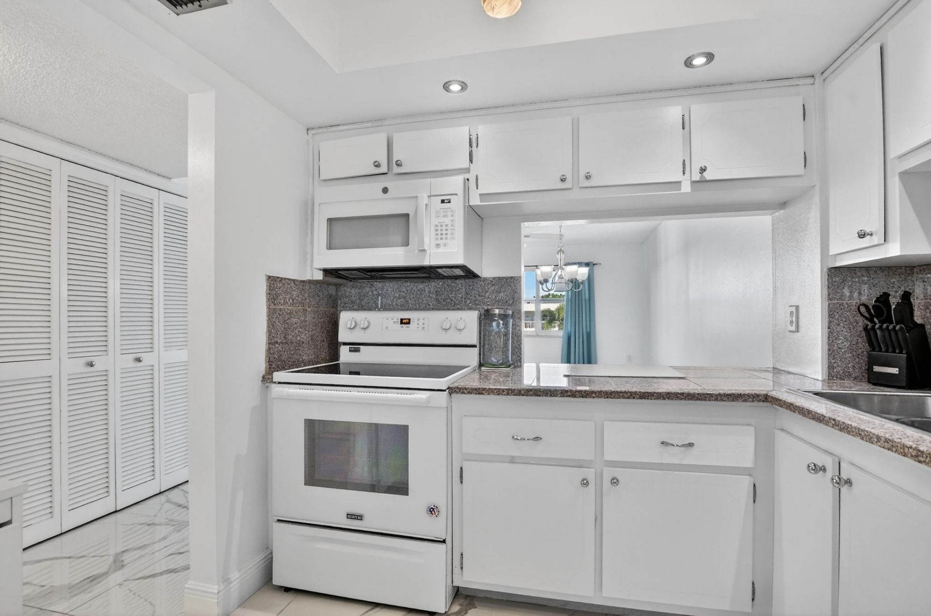 9872 Marina Boulevard, Unit 1433, Boca Raton, FL 33428 Photo