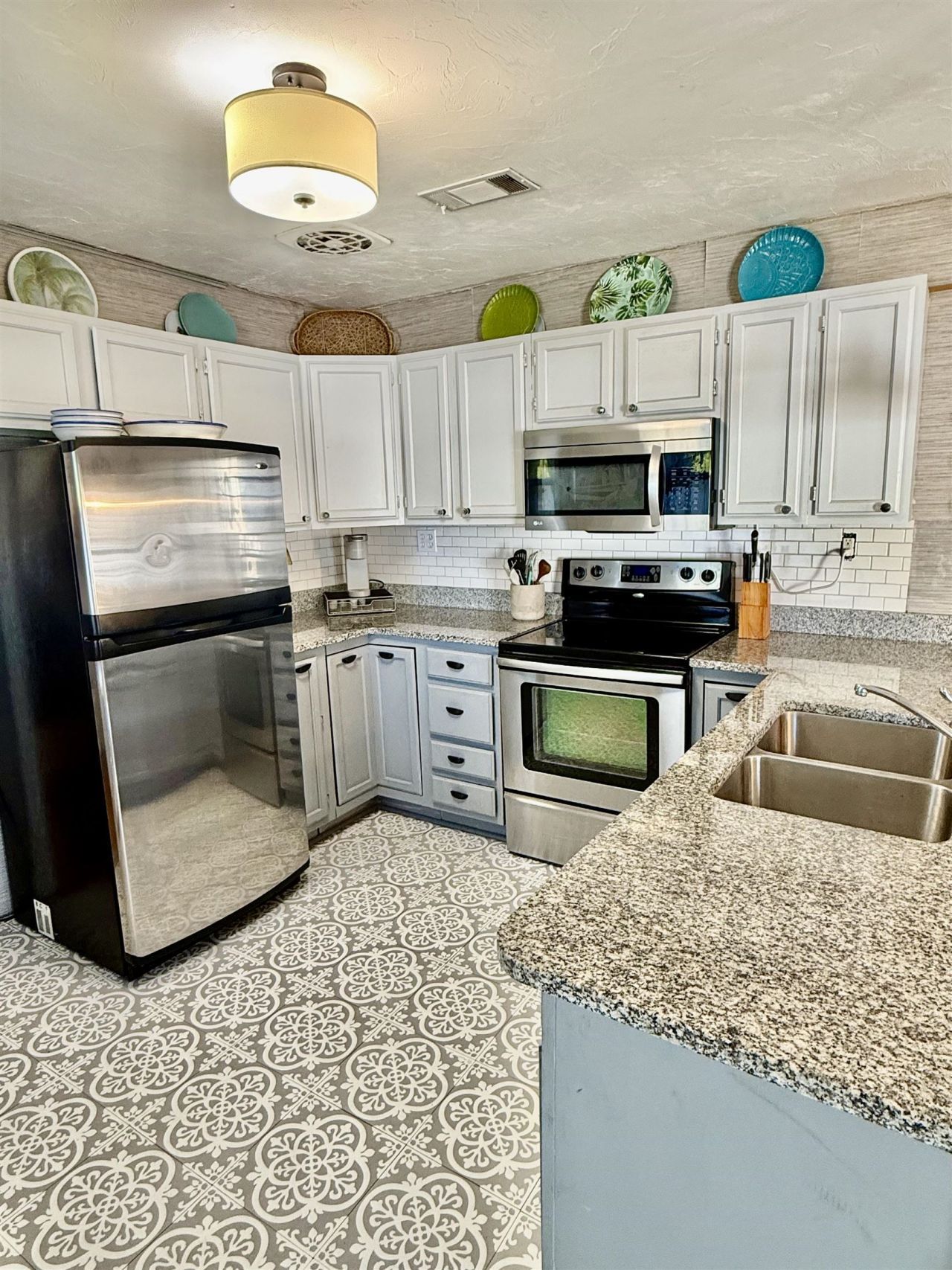 2521 Florida Avenue, Lanark Village, FL 32323 Photo