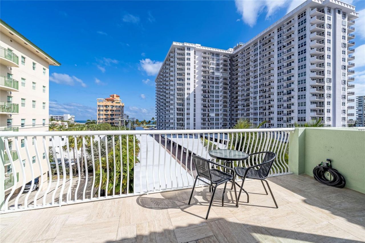 430 Sunset Drive, Pompano Beach, FL 33062 Photo