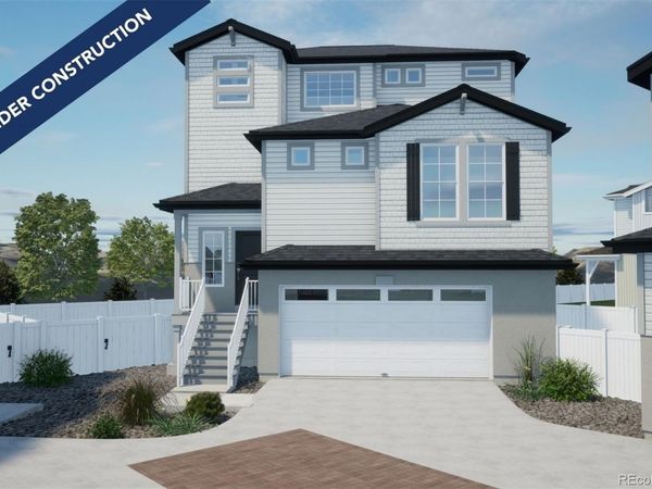 46593 Sunflower Lane, Bennett, CO 80102