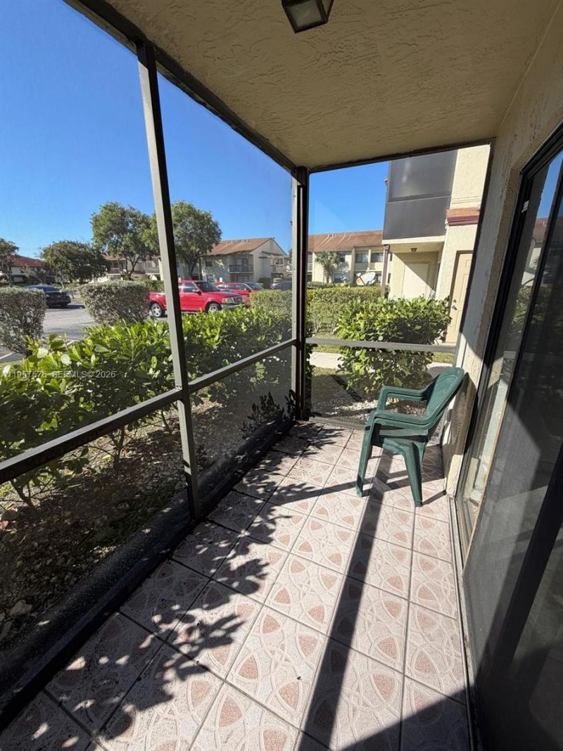 465 NW 210th St, Unit 103, Miami Gardens, FL 33169 Photo