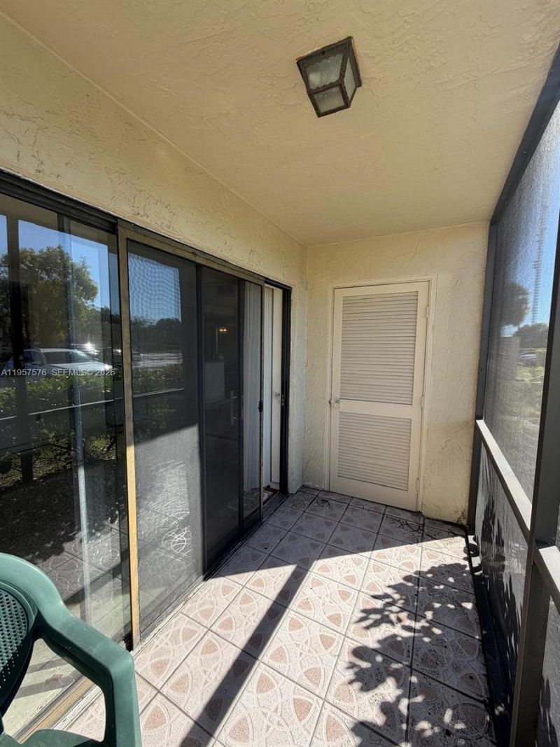 465 NW 210th St, Unit 103, Miami Gardens, FL 33169 Photo