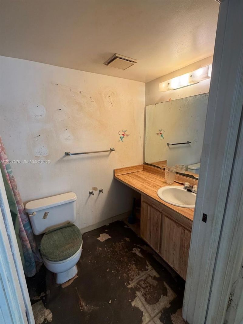 465 NW 210th St, Unit 103, Miami Gardens, FL 33169 Photo