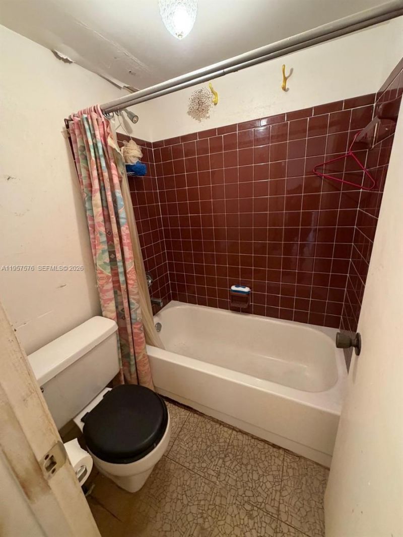 465 NW 210th St, Unit 103, Miami Gardens, FL 33169 Photo