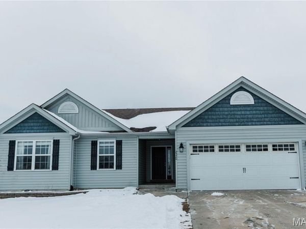 2320 Central Park Drive, Troy, MO 63379