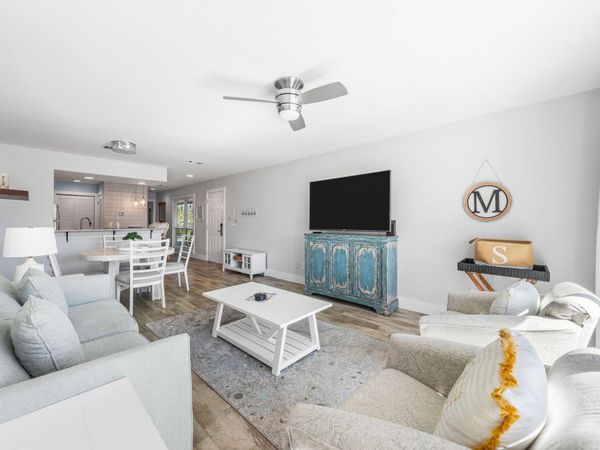 911 Harbour Pointe Lane, Unit 911, Miramar Beach, FL 32550