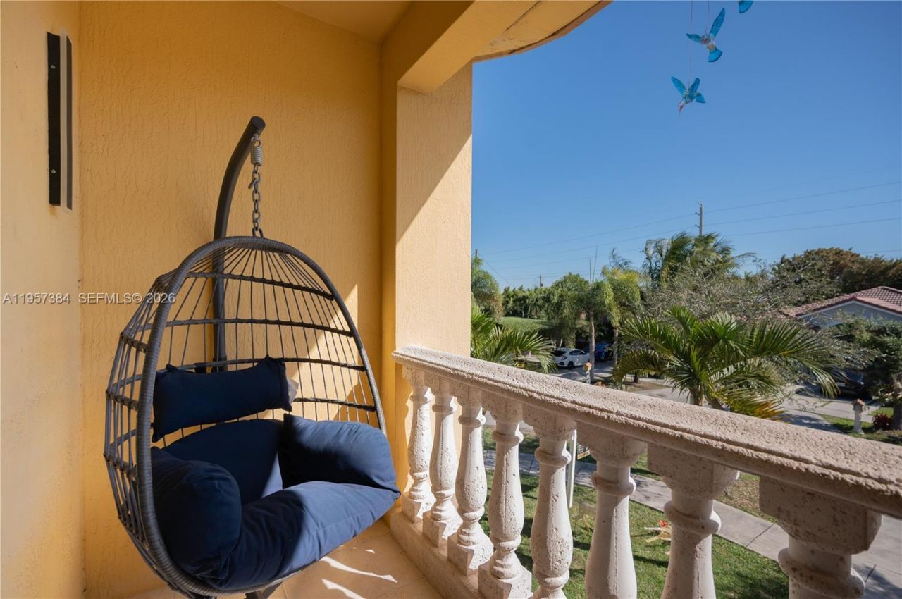 1046 NE 17th Ter, Homestead, FL 33033 Photo