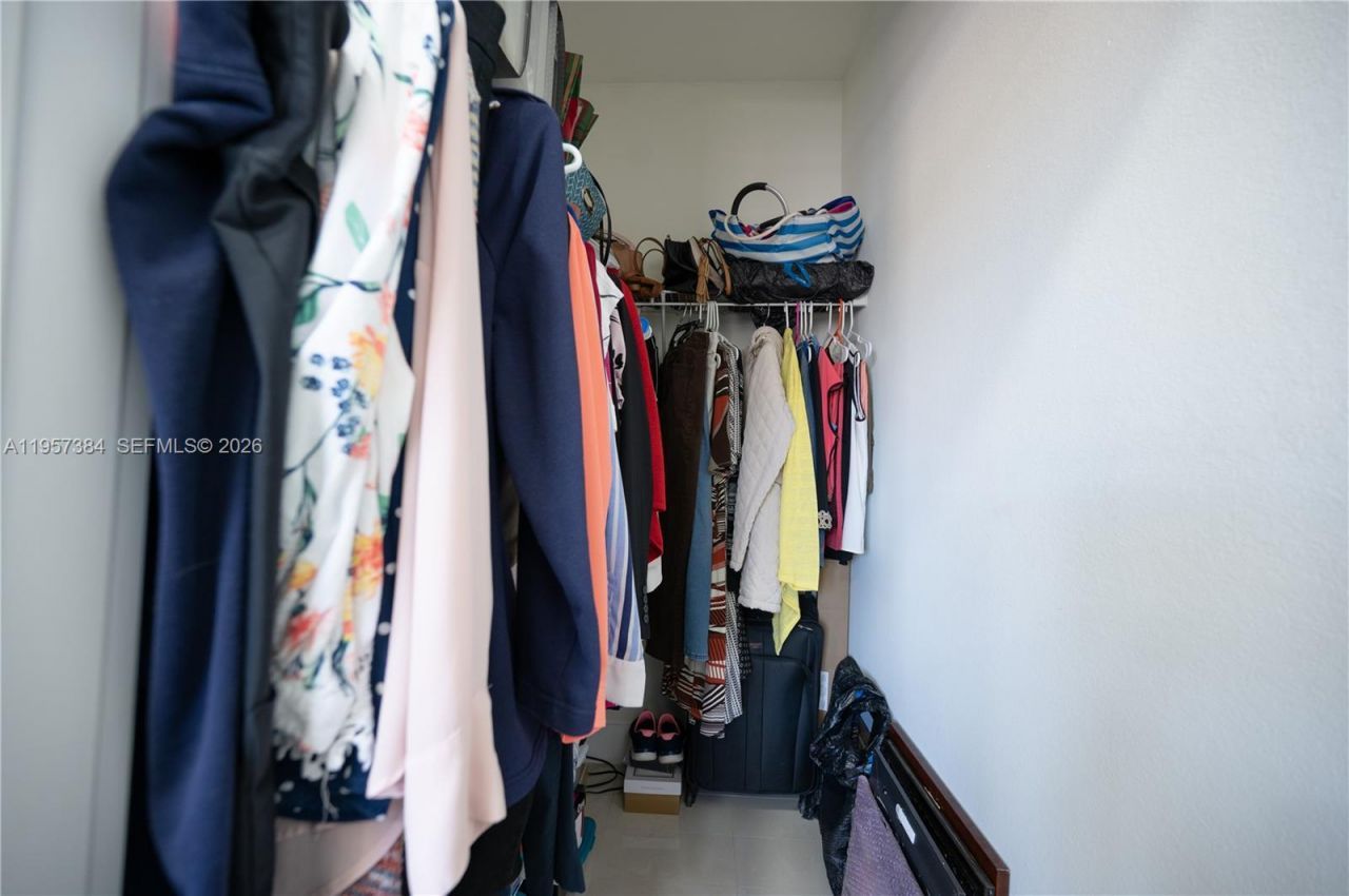 1046 NE 17th Ter, Homestead, FL 33033 Photo