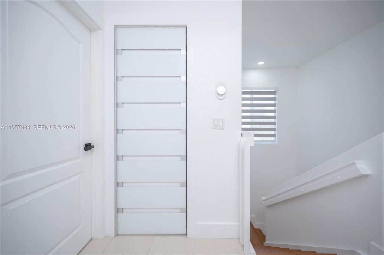 1046 NE 17th Ter, Homestead, FL 33033 Photo