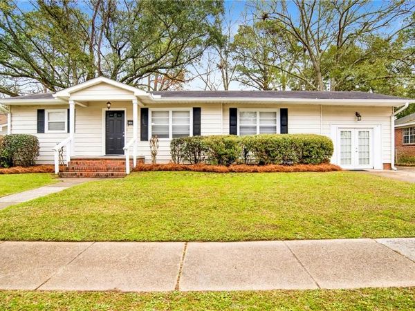 61 W Sherwood Drive, Mobile, AL 36606