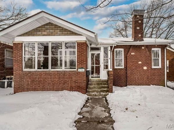 8706 W Main Street, Belleville, IL 62223