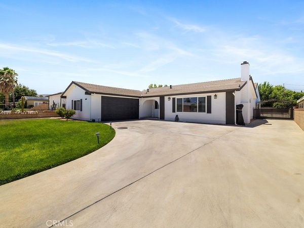 41841 55th Street W, Quartz Hill, CA 93536