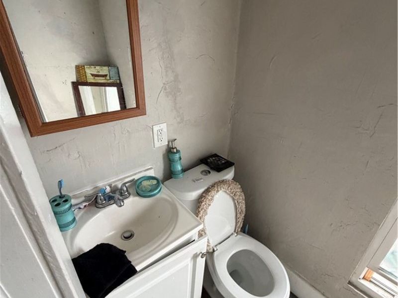 3841 W 39th Street, Cleveland, OH 44109 Photo 42