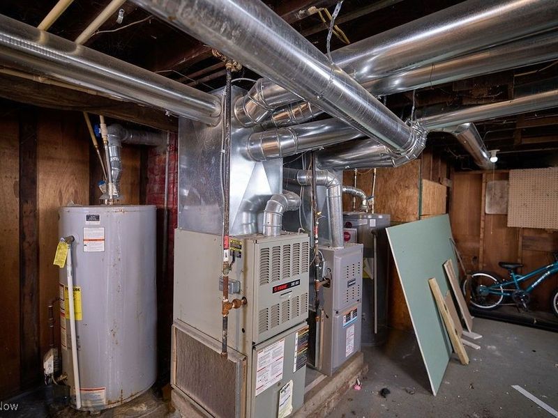 3790 E 146 Street, Cleveland, OH 44128 Photo 24