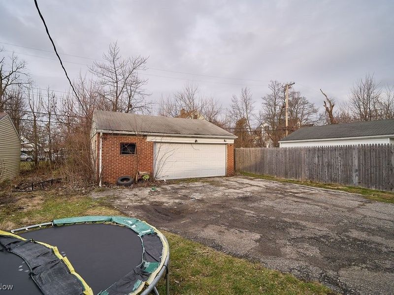 3790 E 146 Street, Cleveland, OH 44128 Photo 4