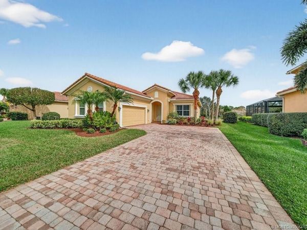 8121 SW Marin Drive, Stuart, FL 34997