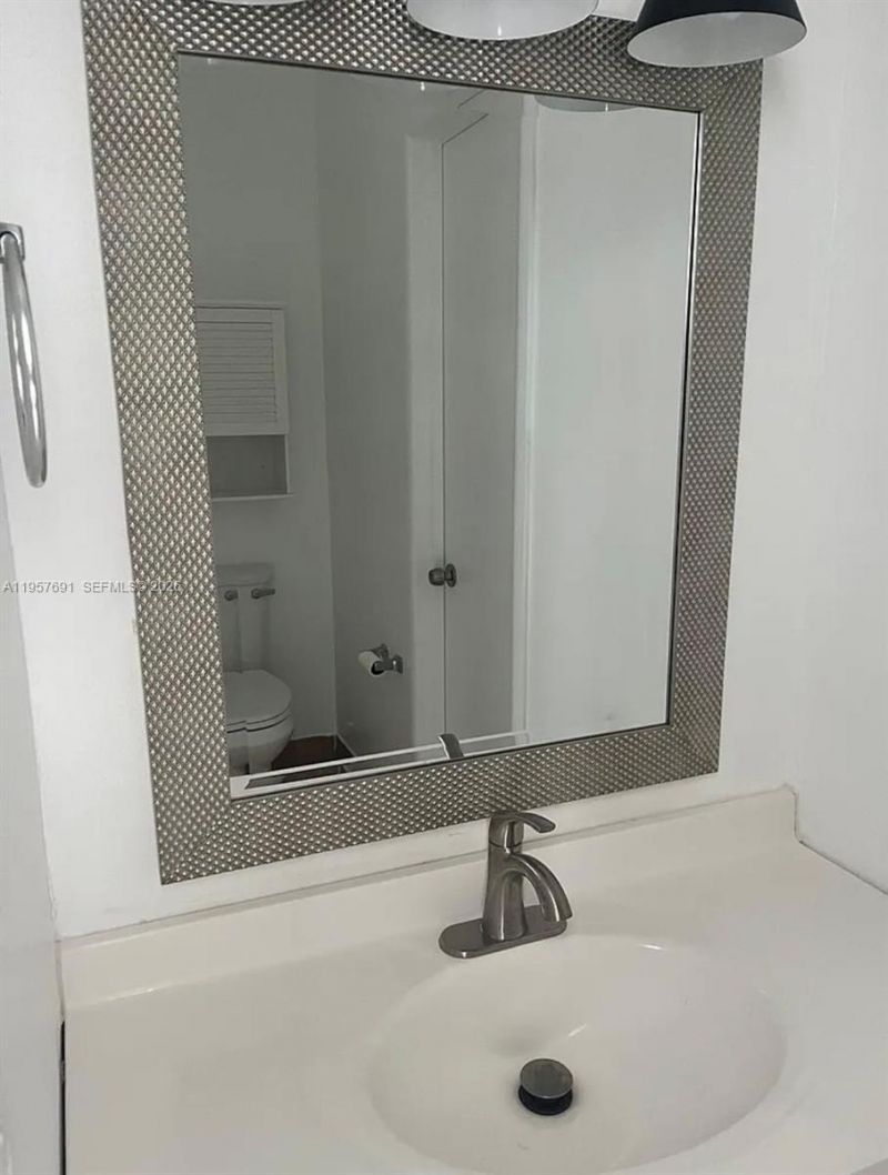 975 N Franklin Ave , Unit 975E, Homestead, FL 33034 Photo