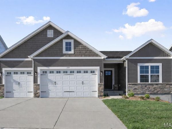 4931 Butler Hill Road , St Louis, MO 63128