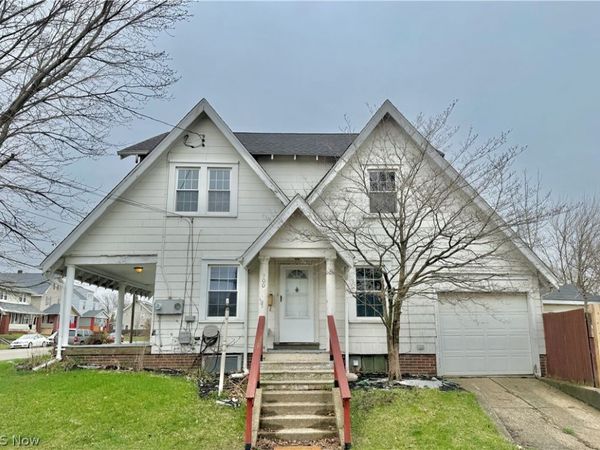 900 Roslyn Avenue SW, Canton, OH 44710