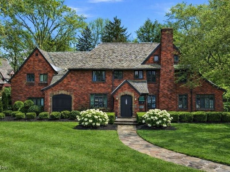 1153 Sunset View Drive, Akron, OH 44313 Photo 2