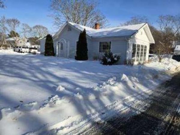 927-935 MA-6A, Yarmouth Port, MA 02675