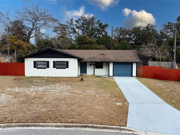 5831 HORNET DRIVE, ORLANDO, FL 32808