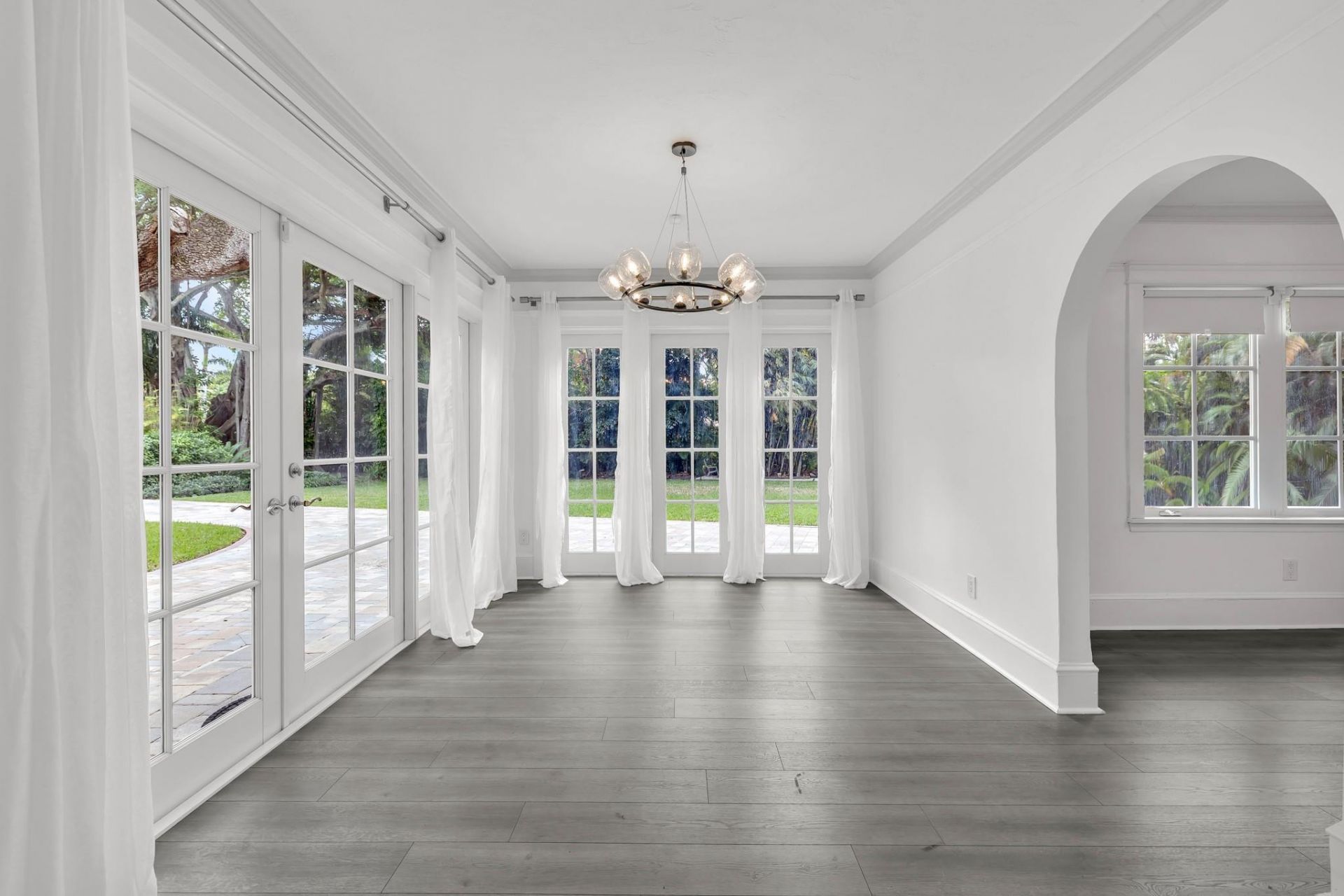 5960 N Bayshore Drive, Miami, FL 33137 Photo