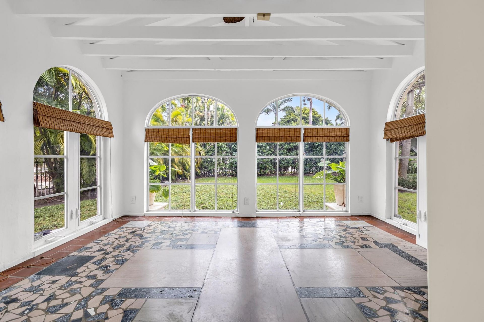 5960 N Bayshore Drive, Miami, FL 33137 Photo