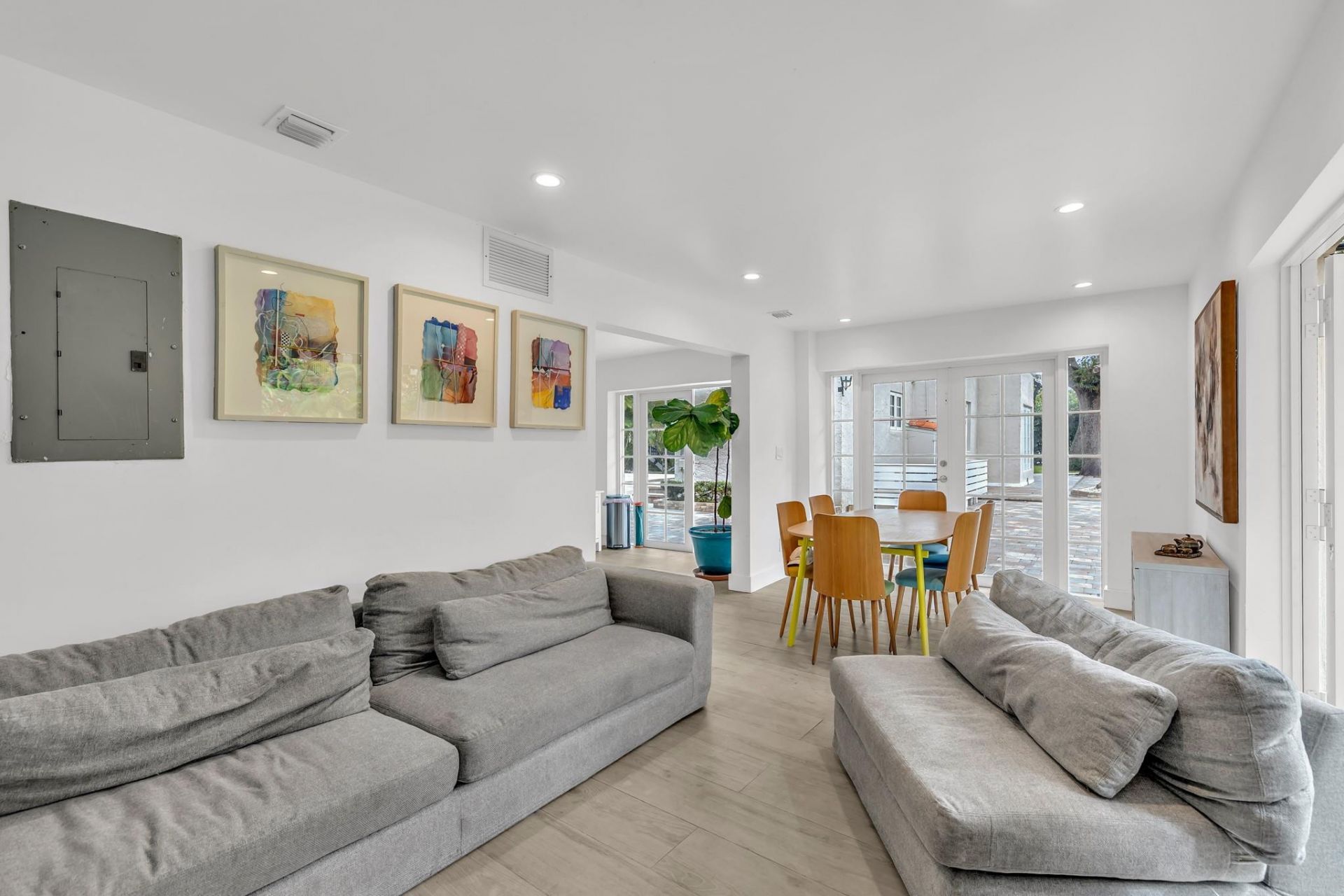 5960 N Bayshore Drive, Miami, FL 33137 Photo