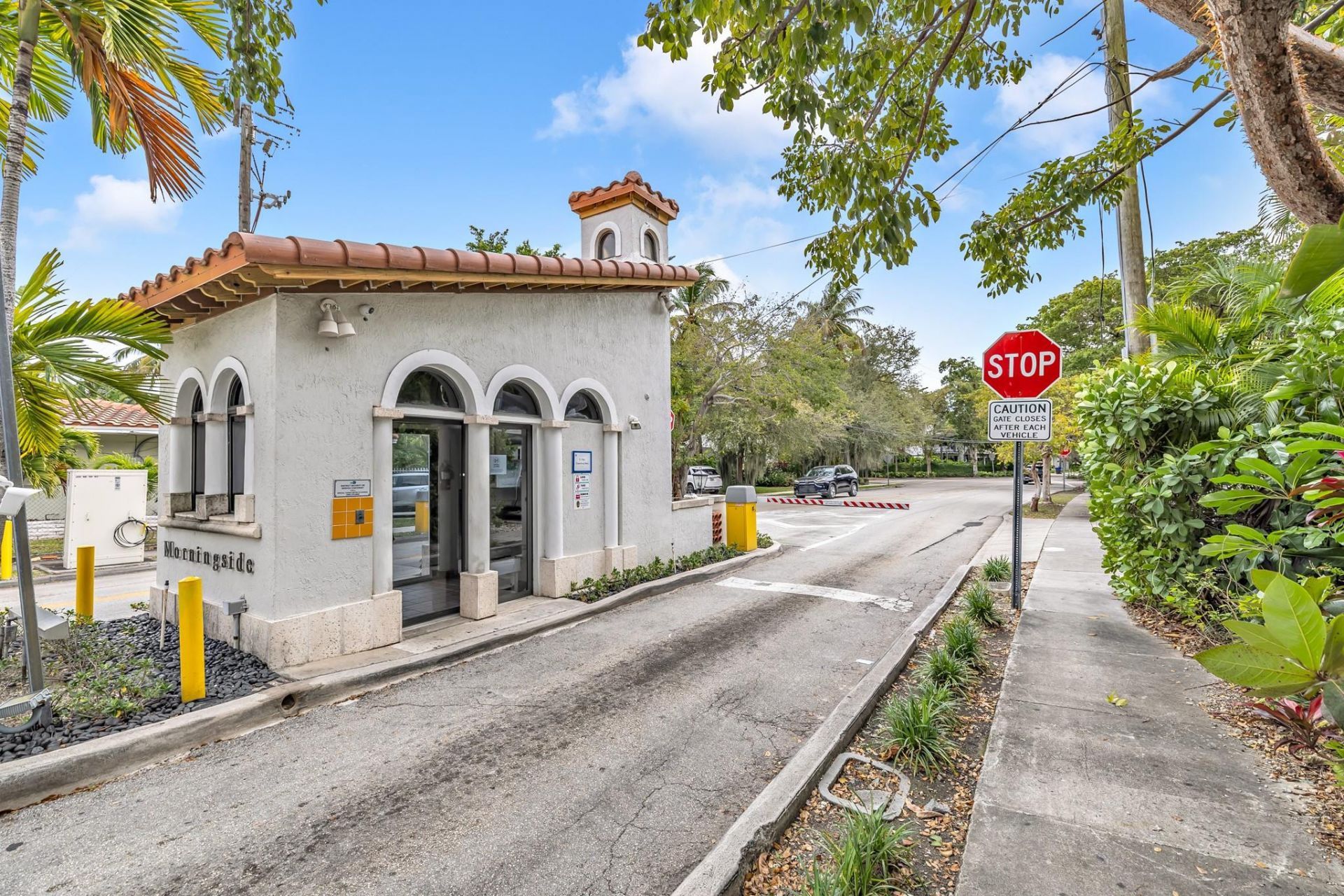 5960 N Bayshore Drive, Miami, FL 33137 Photo