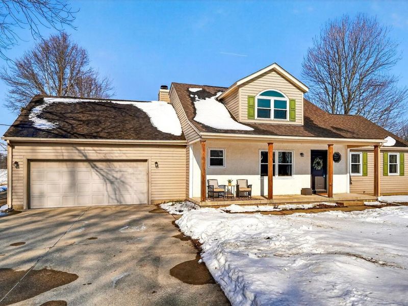 9724 Palmer Road NW, Pataskala, OH 43062 Photo 1