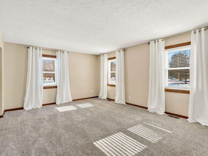 9724 Palmer Road NW, Pataskala, OH 43062 Photo 27