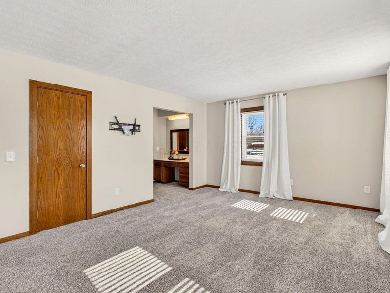 9724 Palmer Road NW, Pataskala, OH 43062 Photo 29