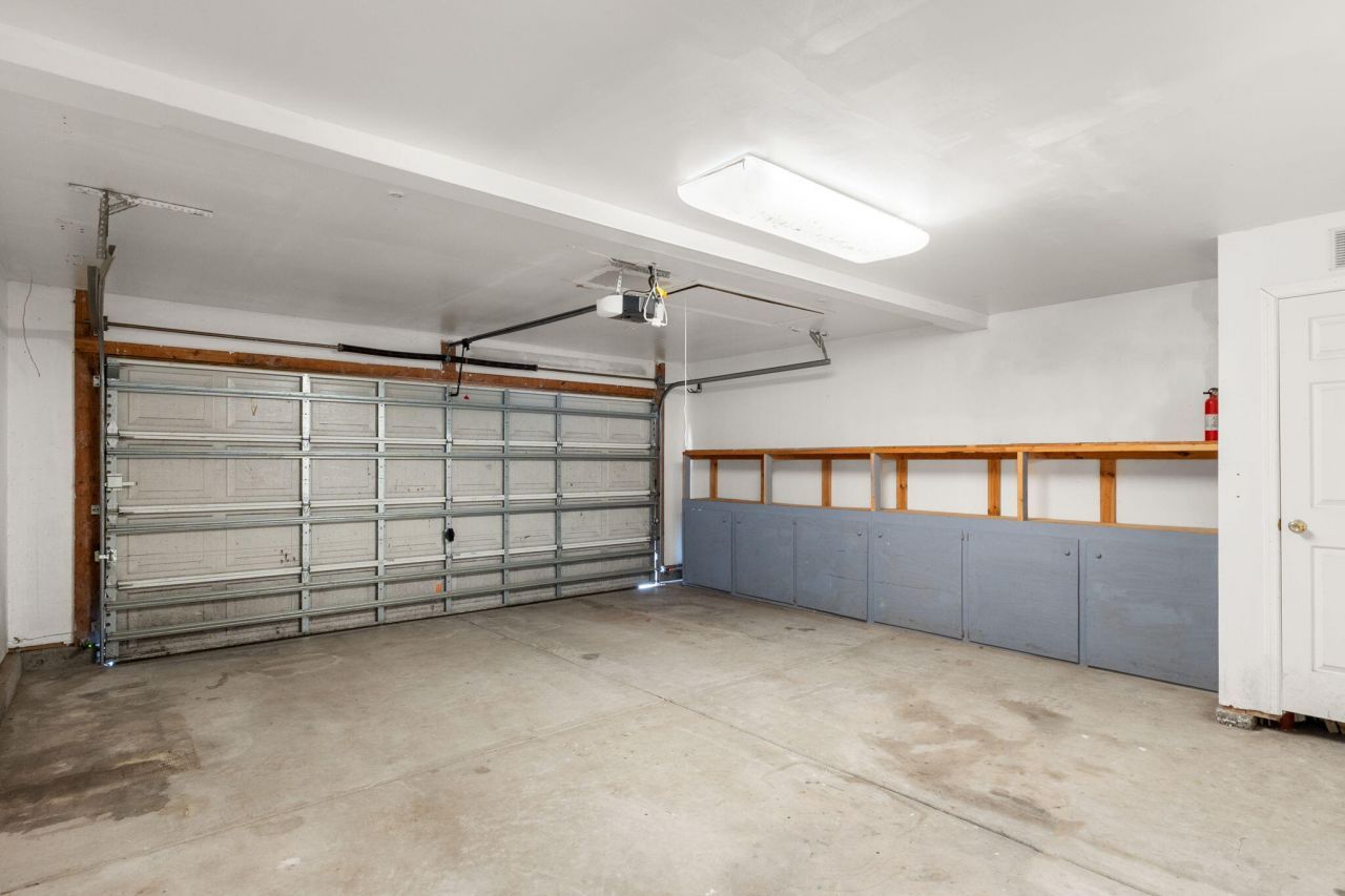 129 Towering Pine Drive Photo 33