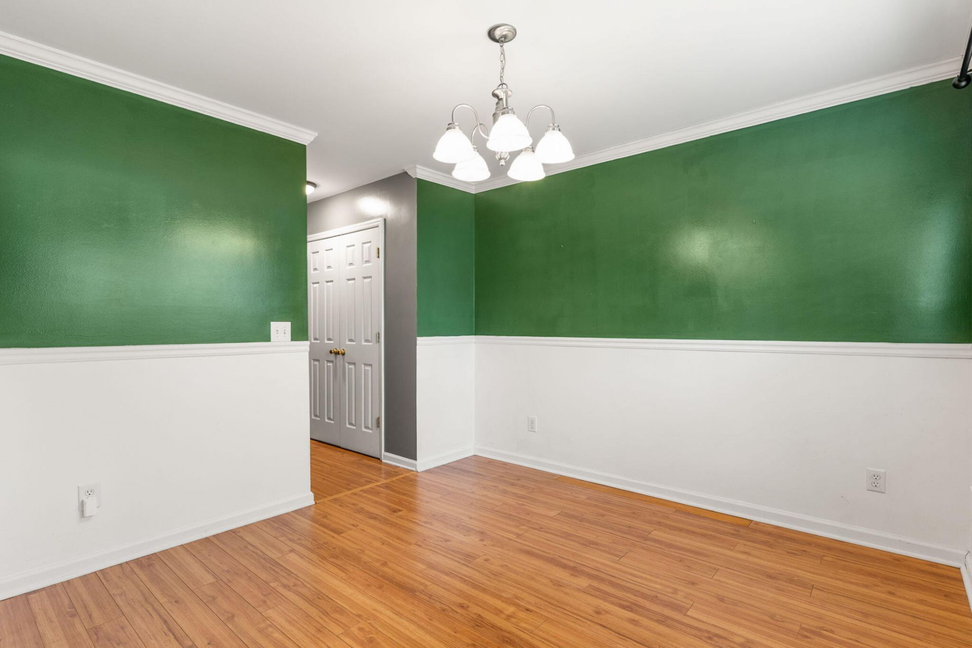 129 Towering Pine Drive Photo 5