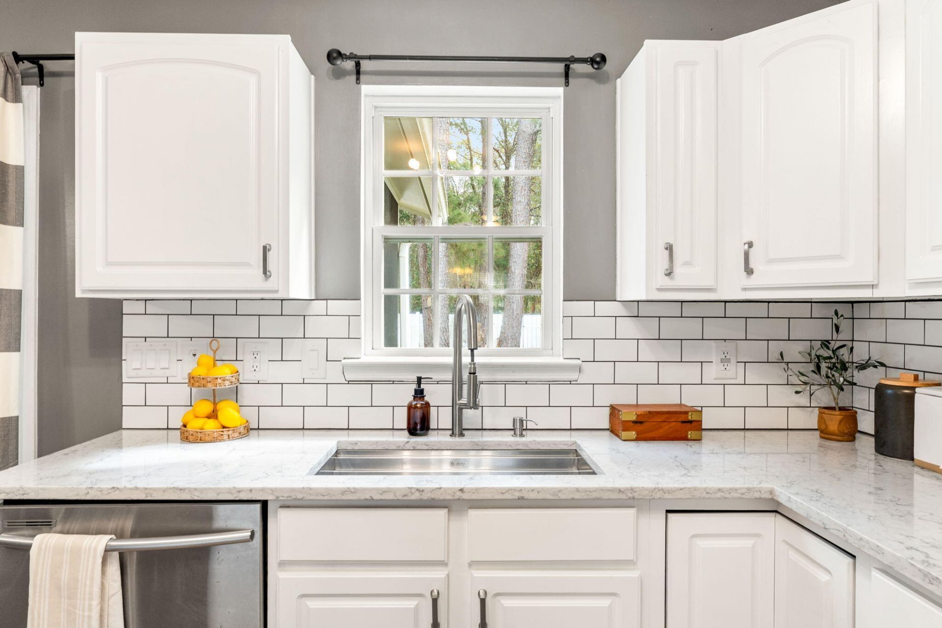 129 Towering Pine Drive Photo 9