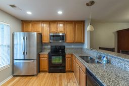 1293 Harvester Circle photo 4