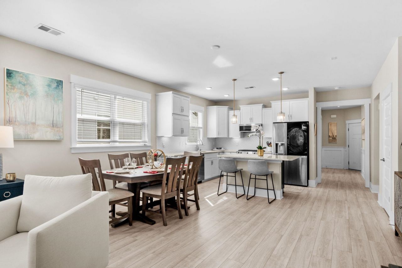 1026 Eugenio St. Photo 12